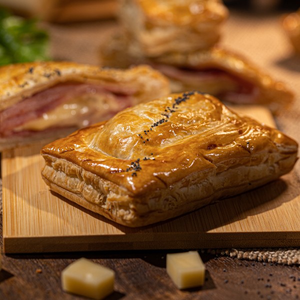 Beef Cold Cut And Cheese Tart